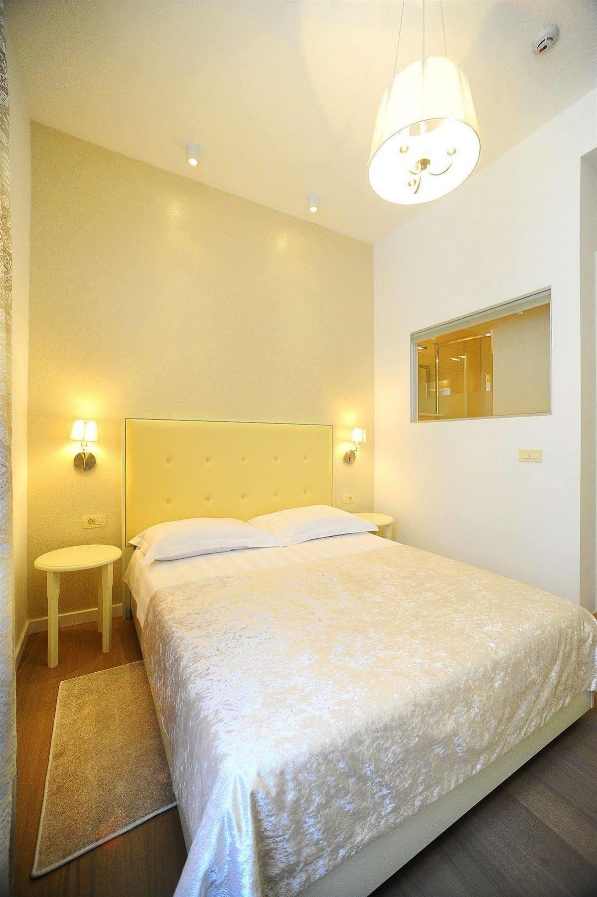 Olea Luxury Rooms Σπλιτ Εξωτερικό φωτογραφία